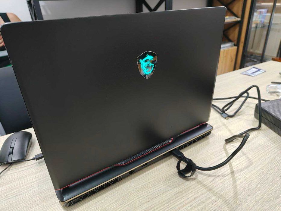 Продаётся MSI RAIDER GE78 HX 13V