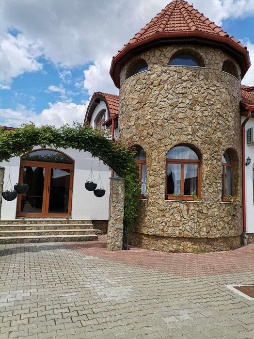 Inchirez sau vand sala de evenimete