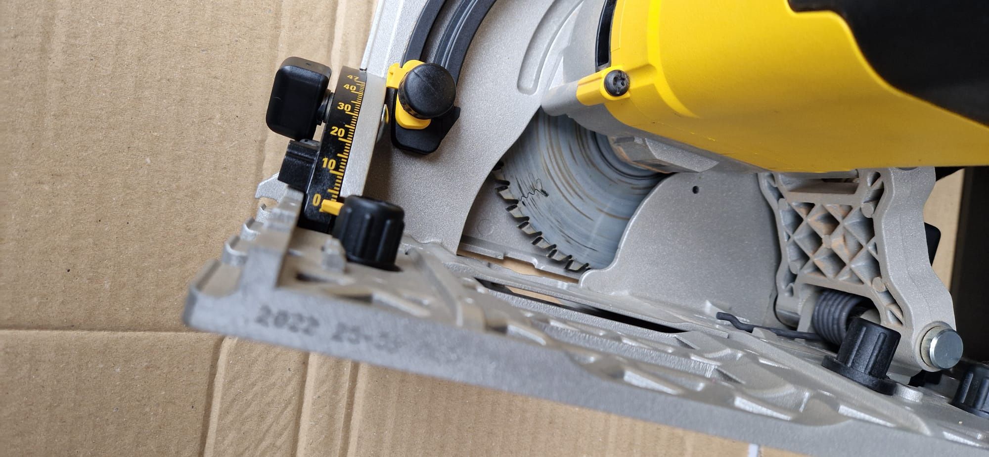Dewalt circular cu plonjare