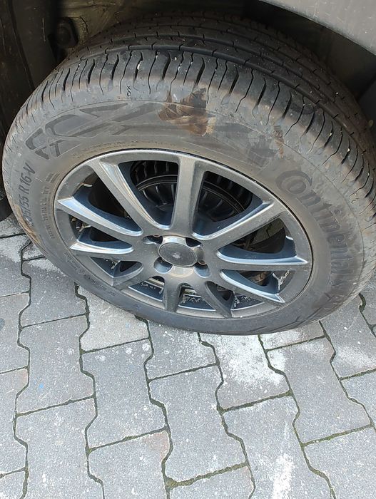 Vând anvelope vară și jante pe 16