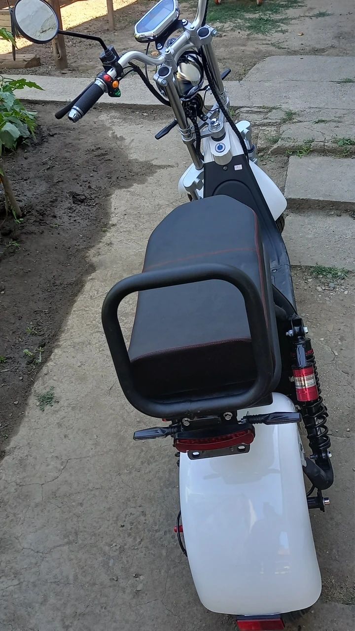 Accept cu o mașină la schimb mașina să aibă fiscal