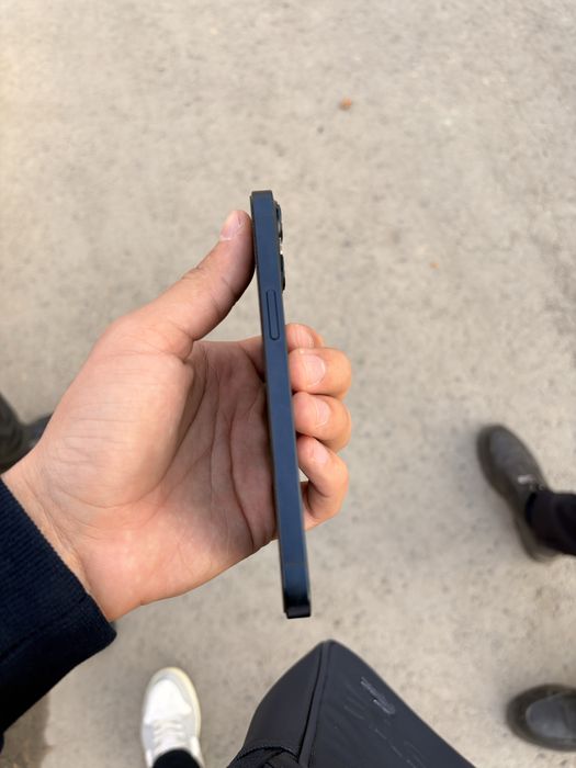 Iphone 13 sotiladi xolati ideal