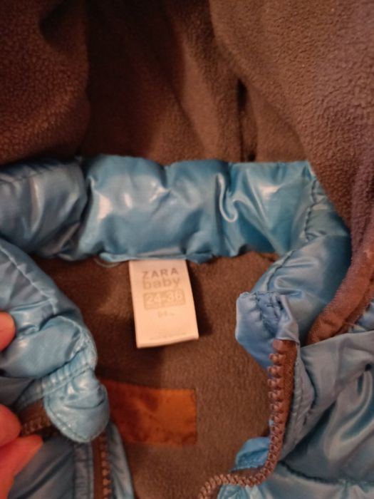 Geaca si Vesta 2-3 ani roșie LC waikiki și albastra Zara Babybaiat și