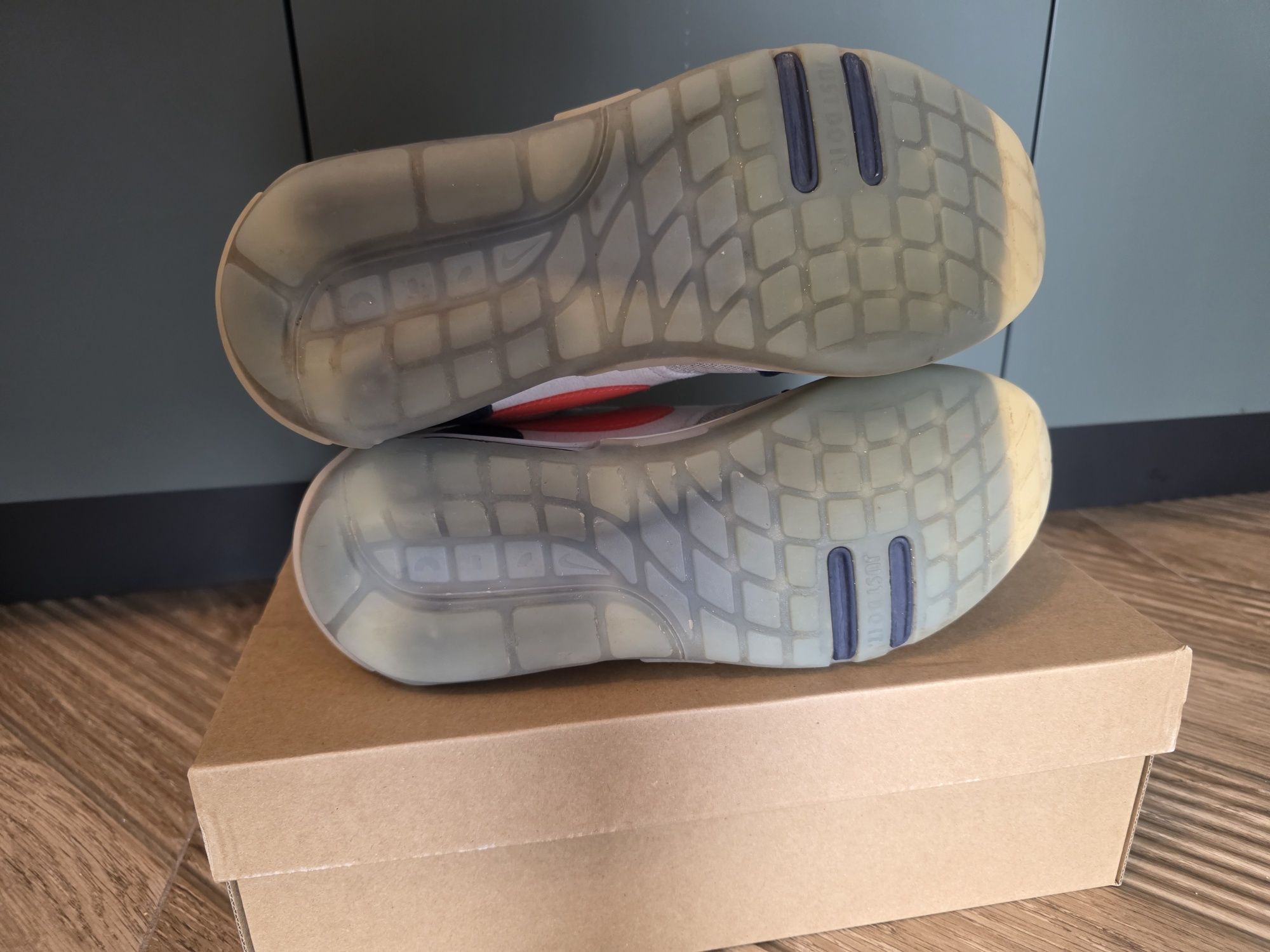 Дамски маратонки NIKE AIR MAX