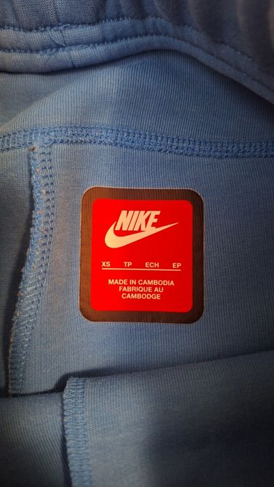 Долнище Nike tech fleece