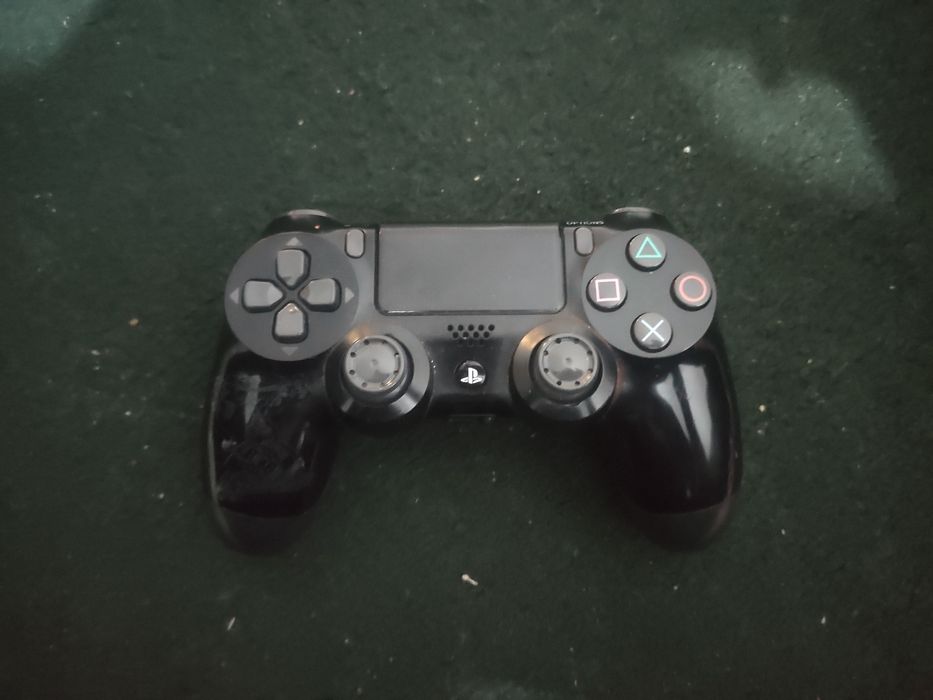 Продаю джойстик от ps4