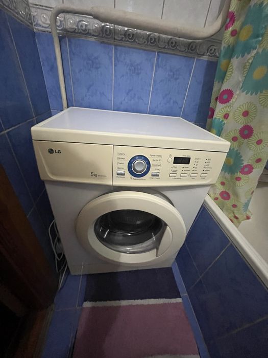 Продам стиральную машину