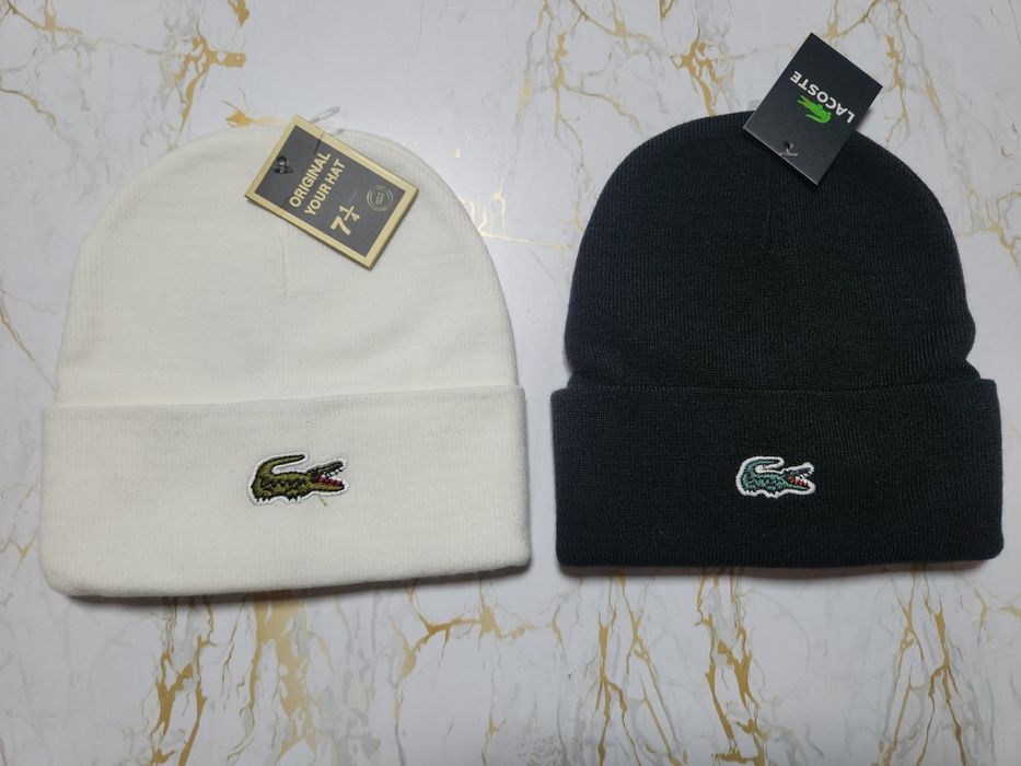 Зимни шапки намалени