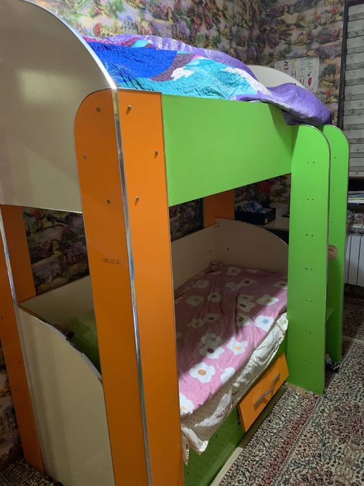 Кровать детский срочно продается