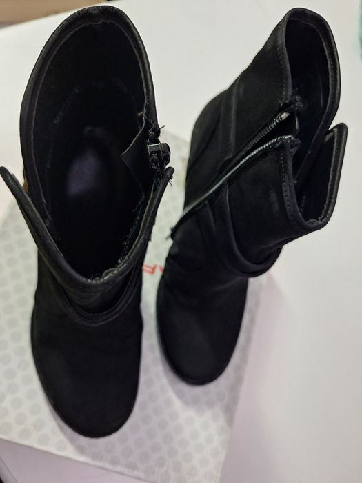 Боти на ток Bershka, Naf Naf