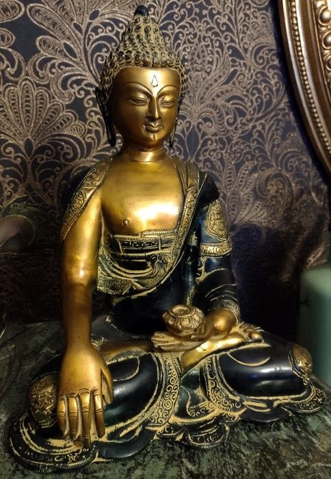 Sculptura de dimensiuni mari Budhha bronz masiv piesa foarte veche cu