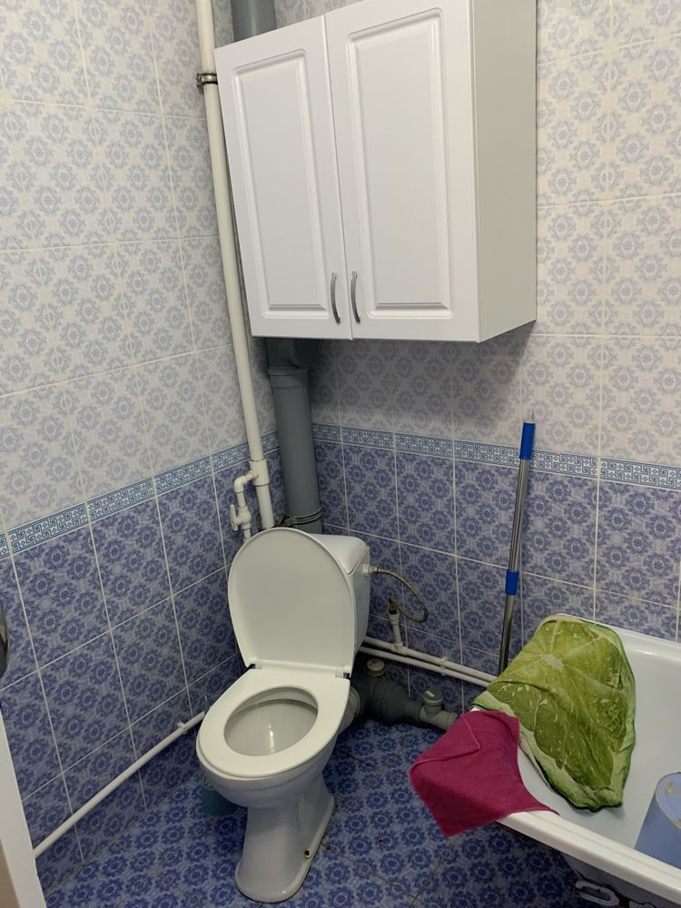 Продам  2 ком квартиру 3 мкр 1 этаж