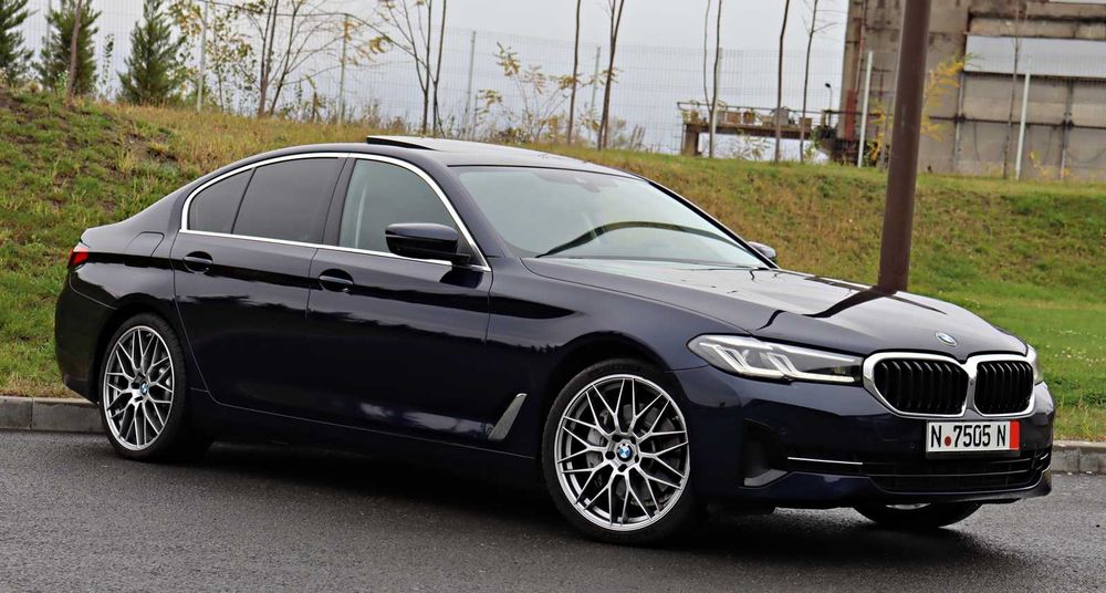 BMW 545 E / X DRIVE / 2021 /Facelift/394 CP/ B58 /Trapa / LED /Camere