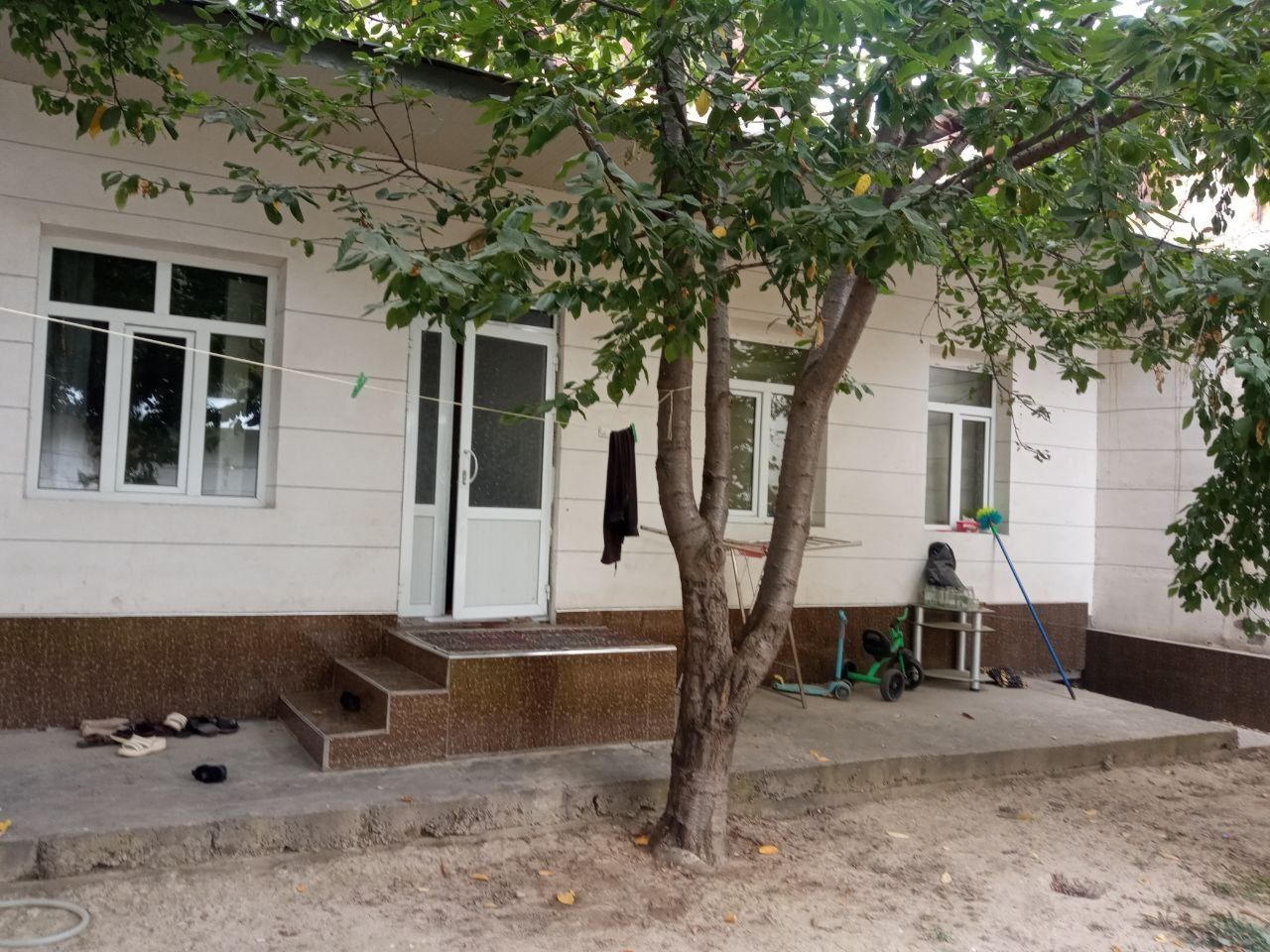Uy sotiladii Crochna kelishtrib beramiza