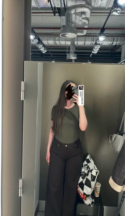 Продам одежду в хорошем состояние