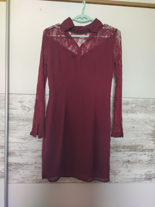 Разпродажба официални червени рокли