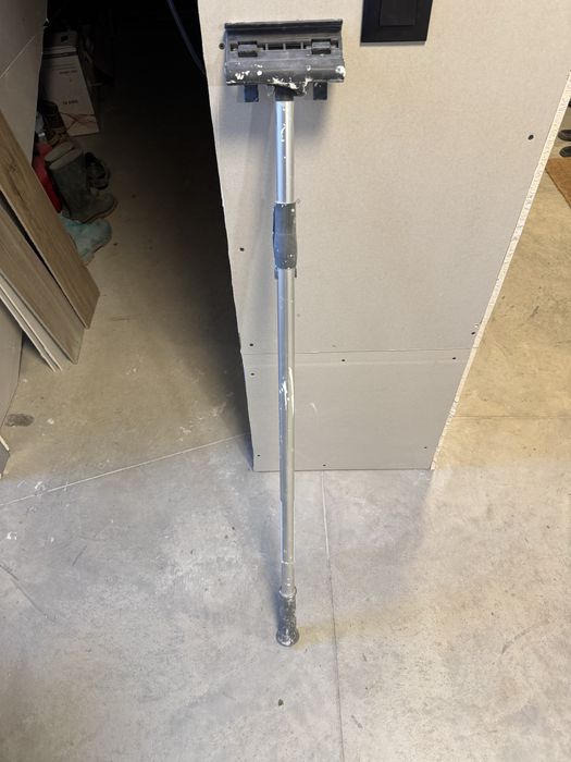 Телескопична дръжка за нов за шпакловка Кнауф