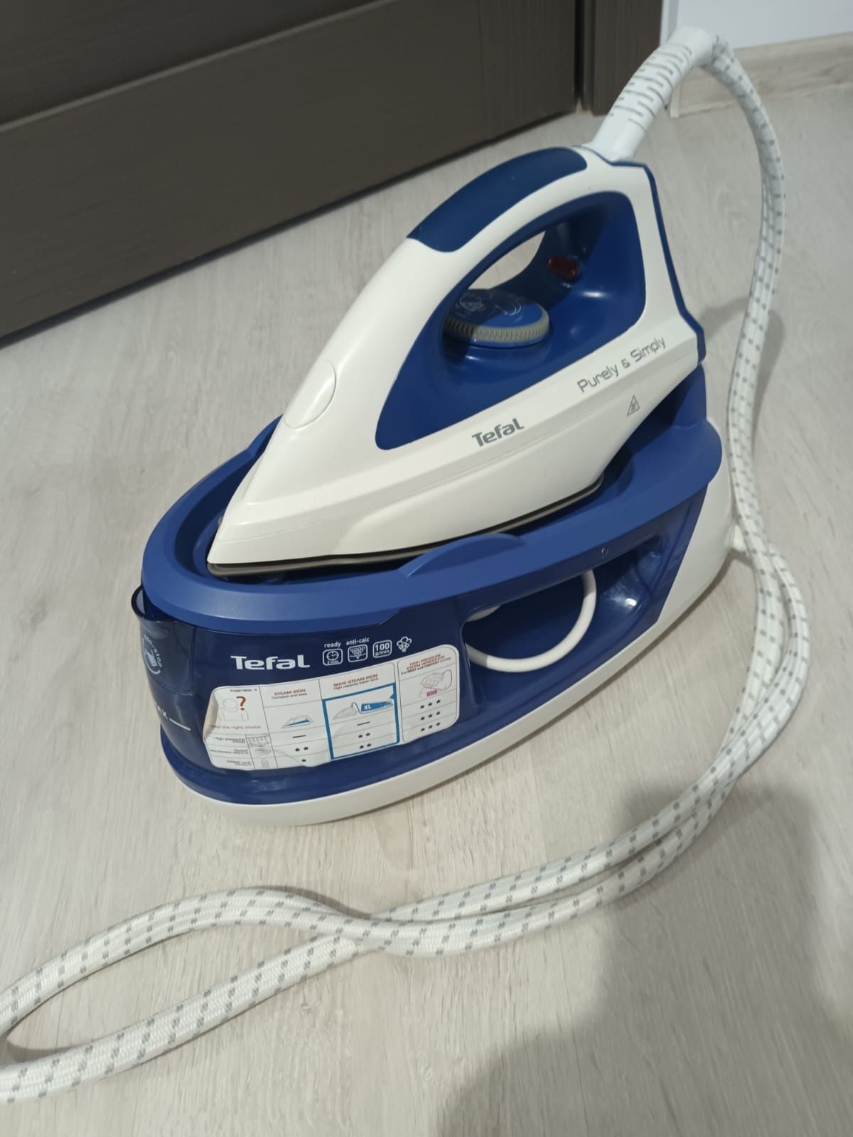 Statie de calcat (fier) TEFAL