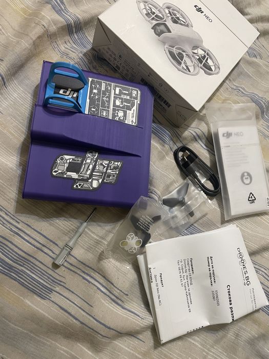 DJI NEO + предпазител за камера + кутия за пренасяне