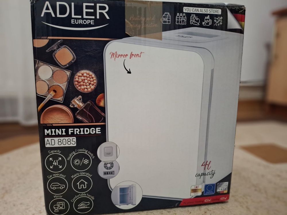 Mini frigider Adler