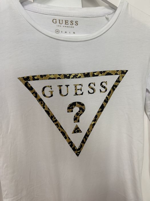 Дамски блузи Guess