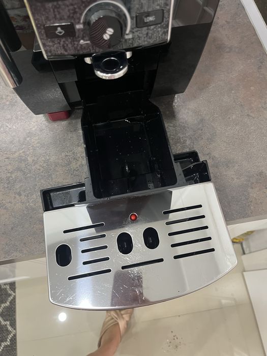 Expresor cafea De’Longhi, aproape nou