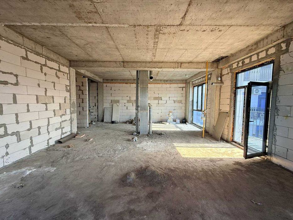 3-х комнатная в ЖК «Skyline Tower» коробка 71м2 нужен рем  ID: 4091