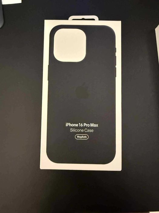 Husă iPhone 16 Pro Max Originala – Silicon Negru