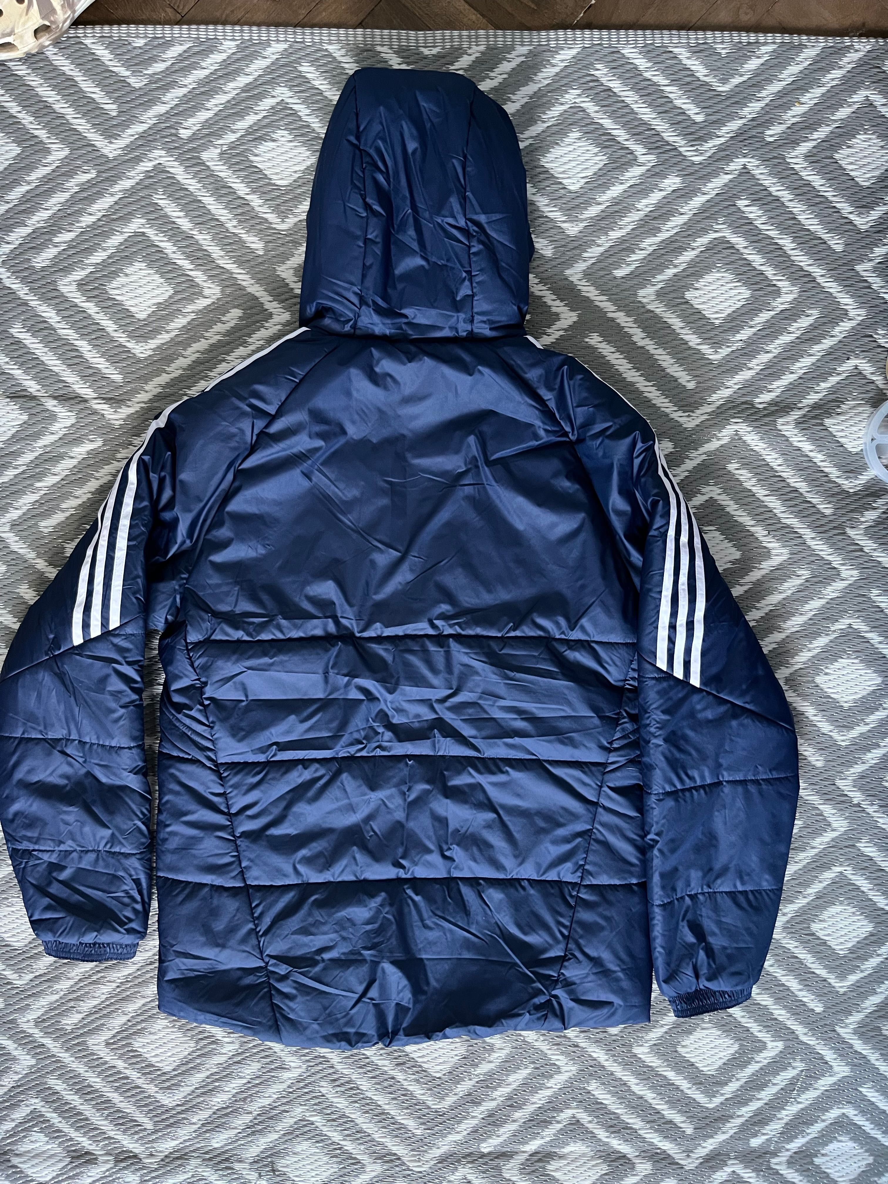Adidas зимно пухено яке/winter puffer jaket