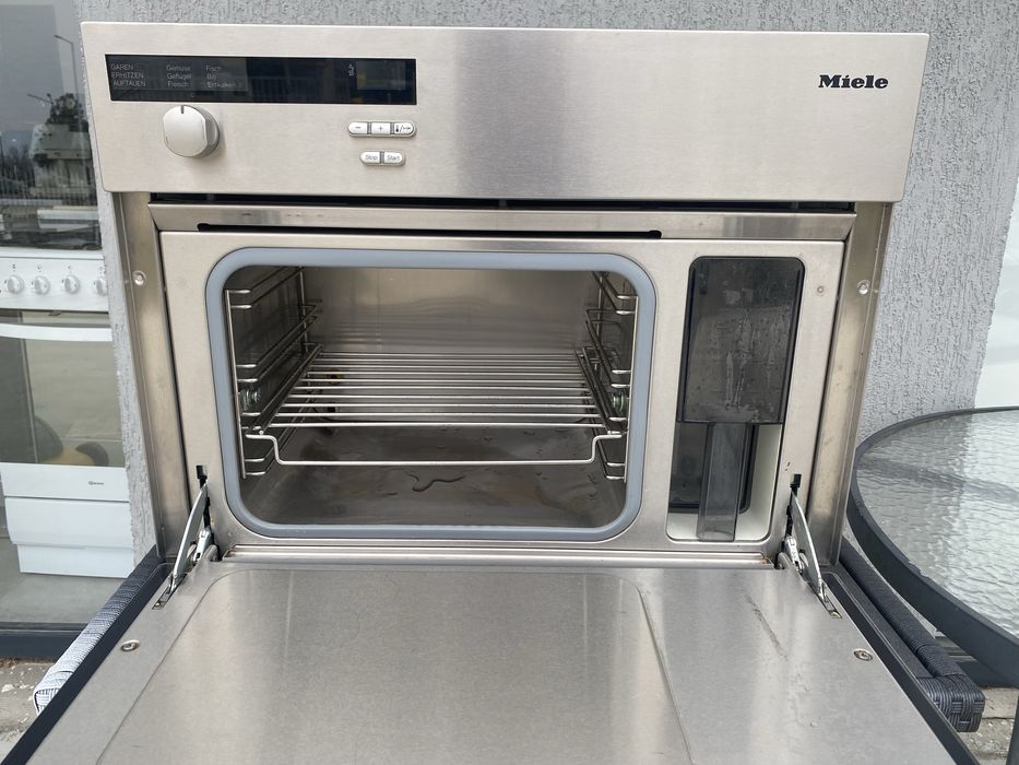 Домашен конвектомат/ Фурна на пара Миеле Инокс