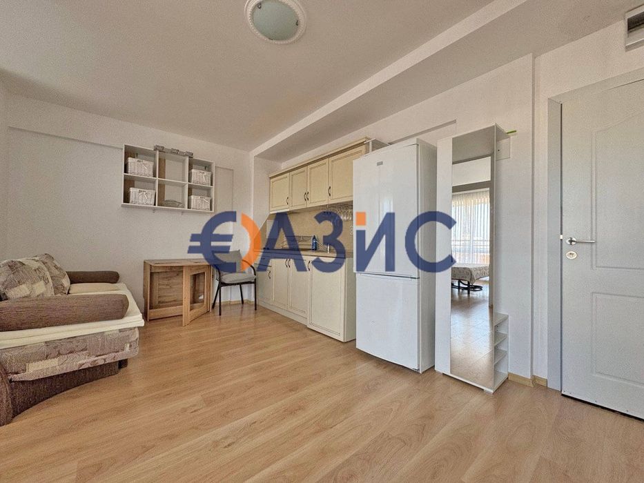 Продава се Двустаен апартамент в к.к. Слънчев бряг - 86 кв.м за 930 €/кв.м - Снимка #1