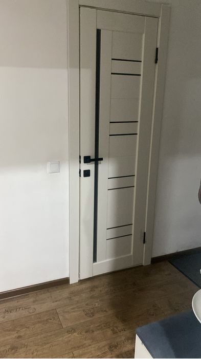 Продам дверь межкомнатную