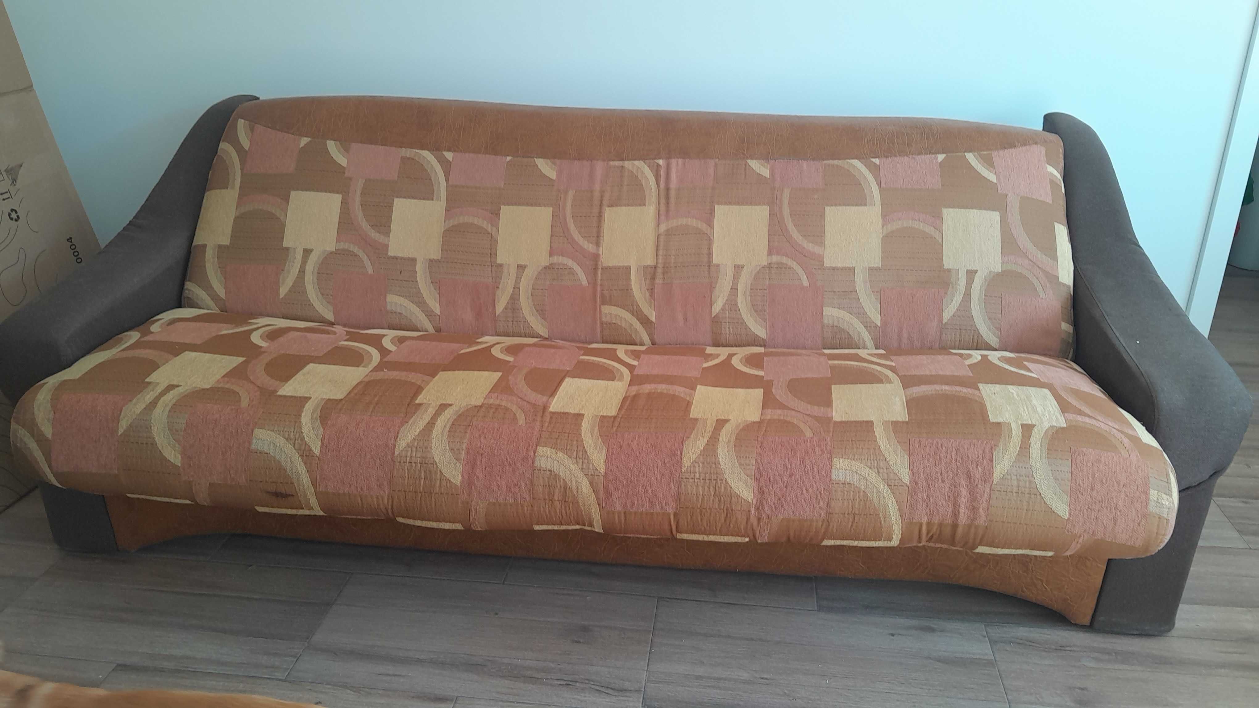 Canapea cu 2 fotolii extensibile