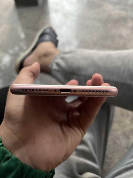 Iphone 7+ sotiladi