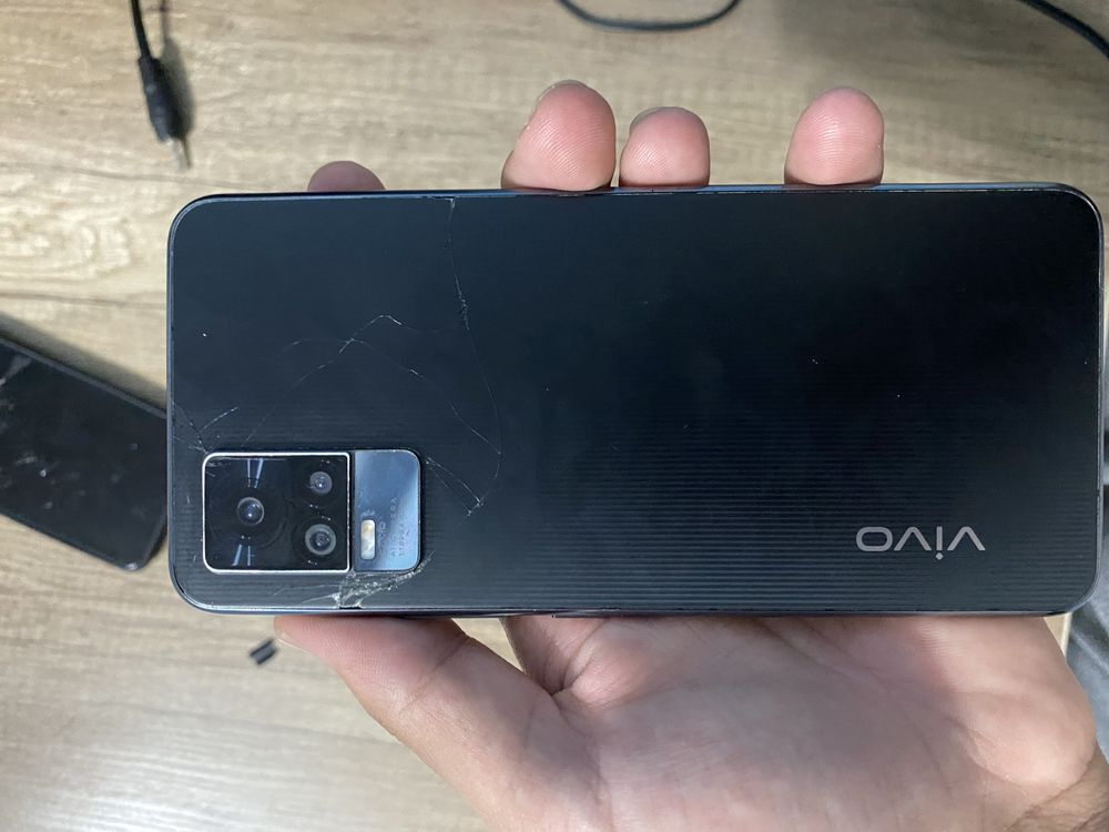 telefon sotiladi