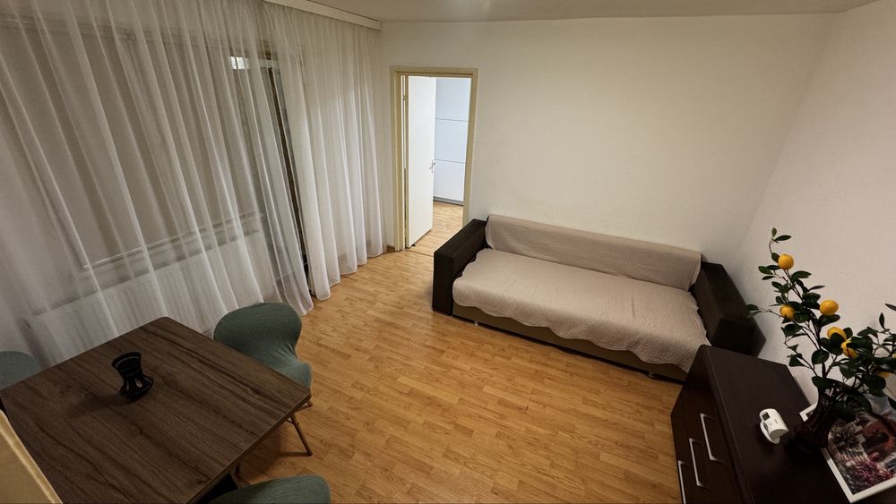 Propietar Inchiriez Ap 2 camere