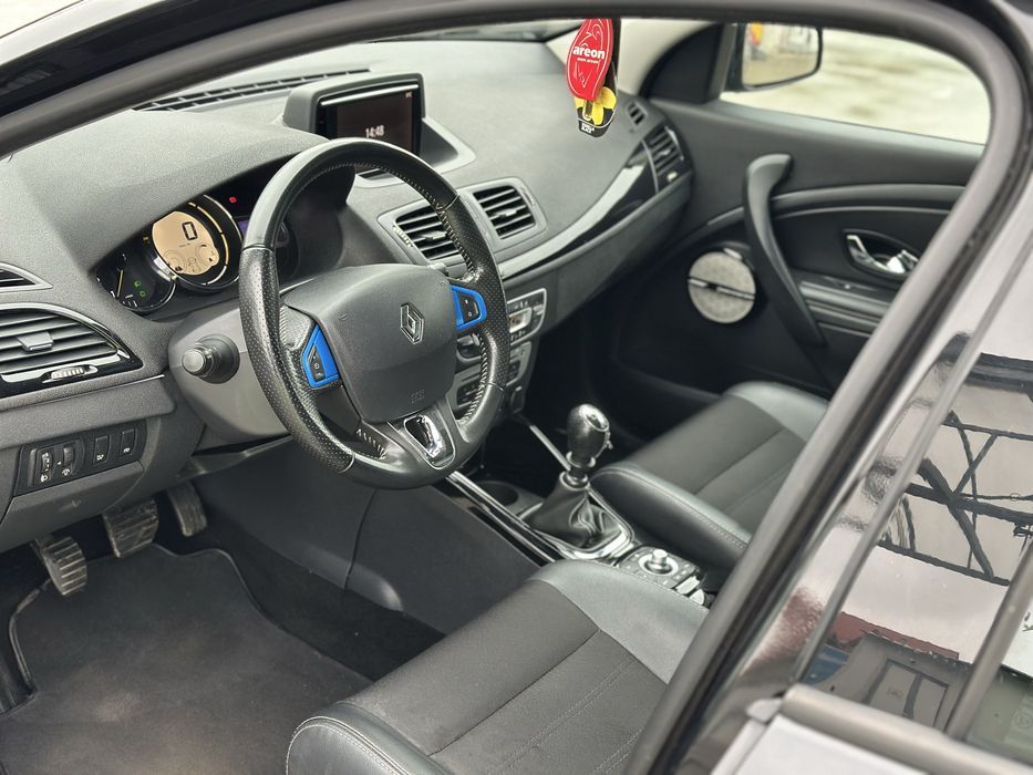 De vanzare renault megane pachet bose lll 2015