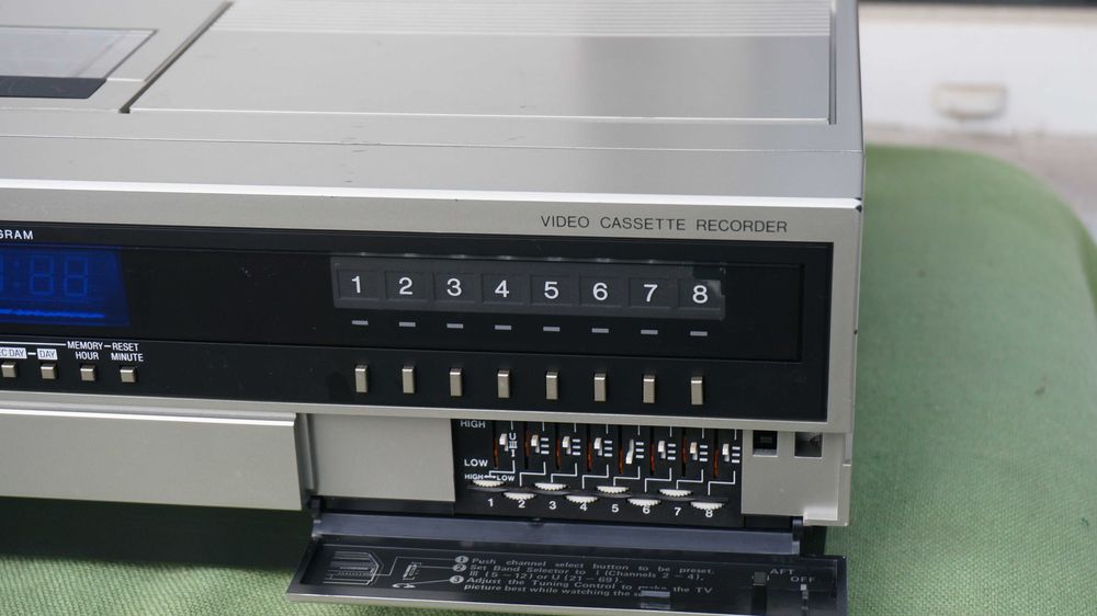 Video recorder Betacord (Betamax)  SANYO VTC-5000
