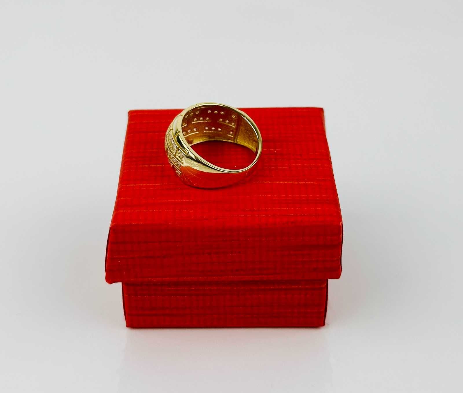 ++ЧИСТО НОВ++ Масивен златен пръстен 14К / Размер 57 /  5.95 гр.
