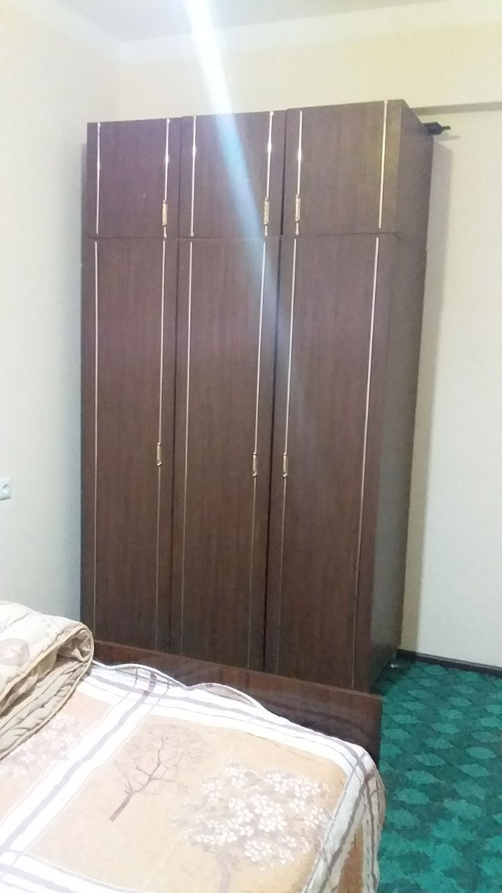 2хоналик квартира 1каватдан, 7каватлик янги гиштли дом,7микрорайон, од