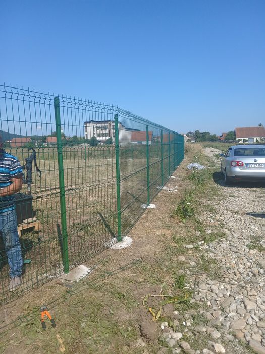 Garduri si porti din plasa bordurata sipca metalica etc