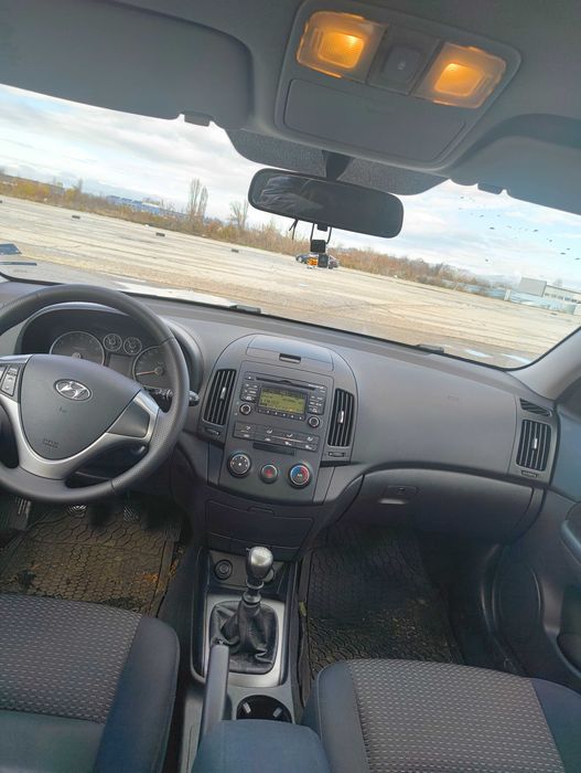 Hyundai i30 1.6 Газ