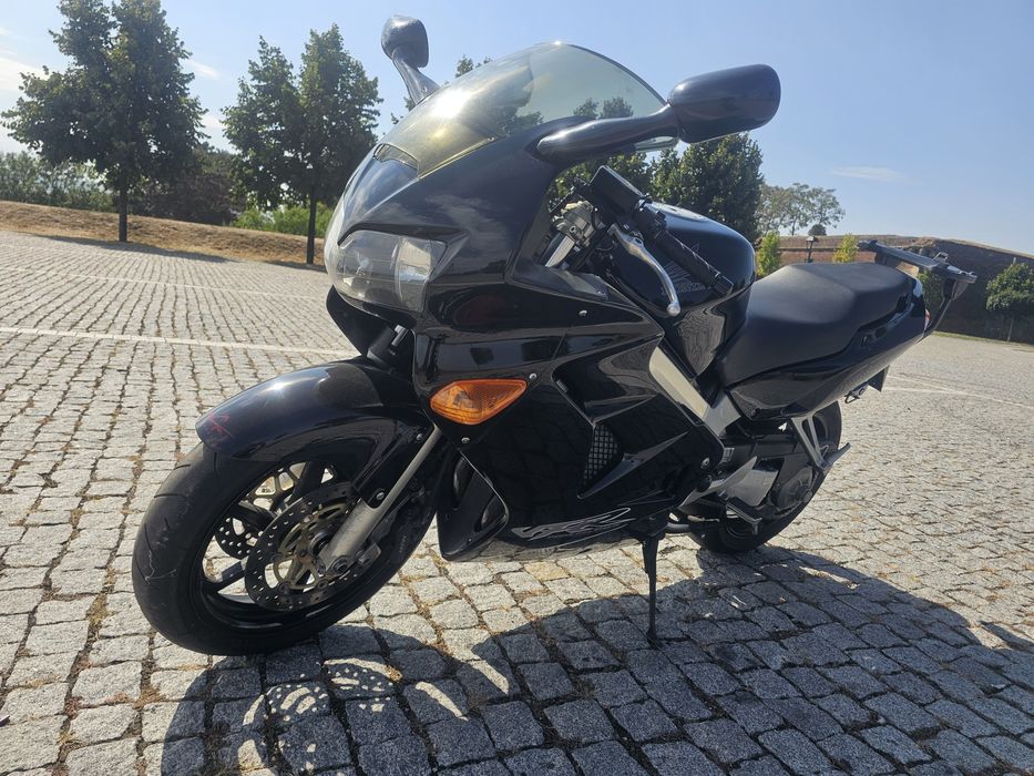 Honda VFR 800 Fi/cbs RATE FIXE