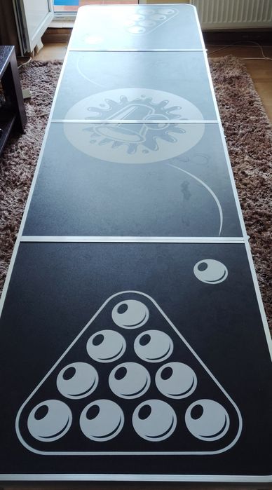 Masă de beer pong