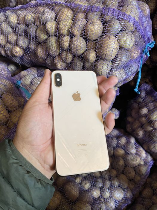 Iphone XsMax 512г 60000