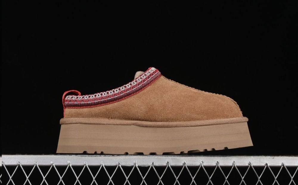 Vand UGG Tazz Slipper