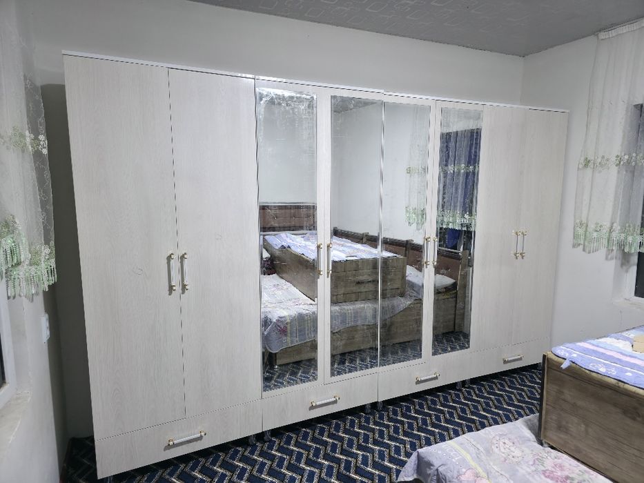 Zakazga mebel tayyorlash hizmati.