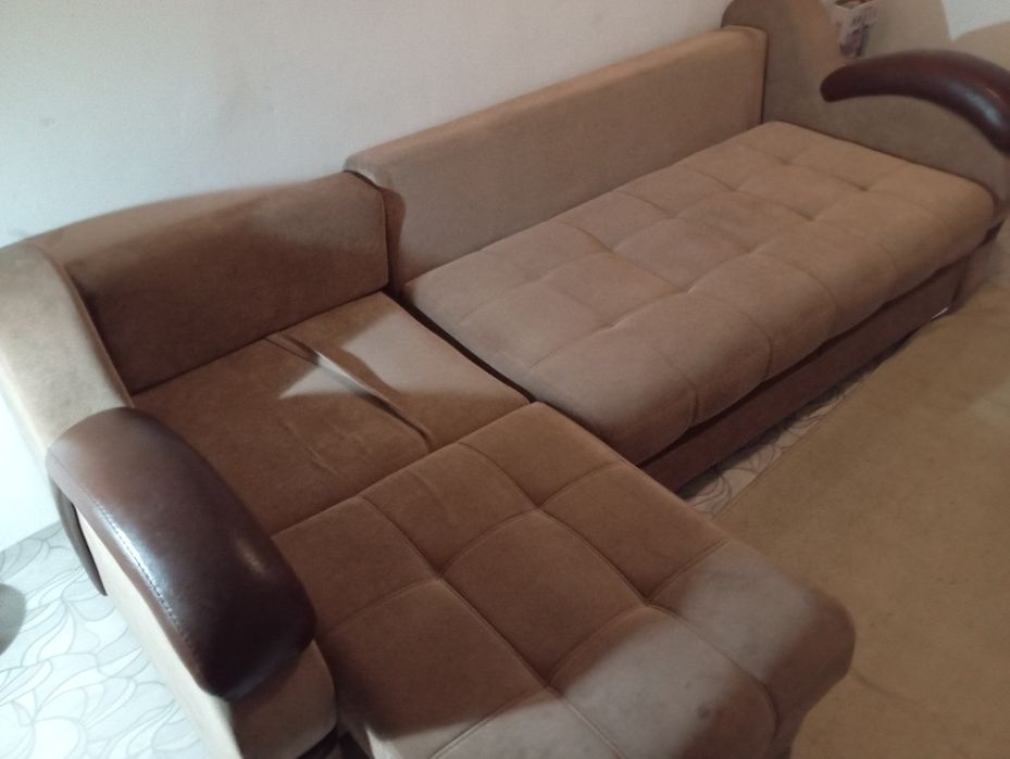 Продадим два дивана