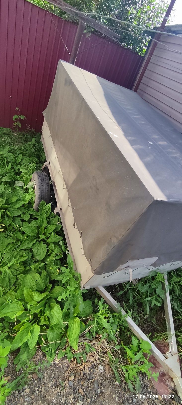 Продам прицеп срочно