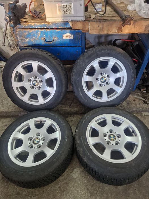 Оригинални джанти 16 цола със зимни гуми 22г дот